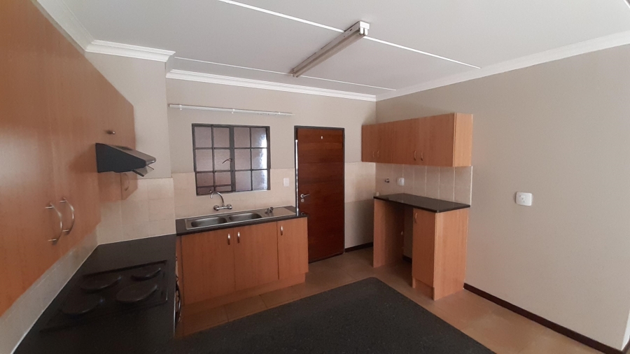 2 Bedroom Property for Sale in Meyerton Central Gauteng