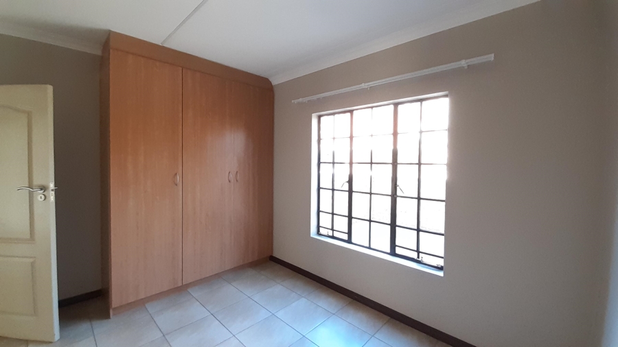 2 Bedroom Property for Sale in Meyerton Central Gauteng