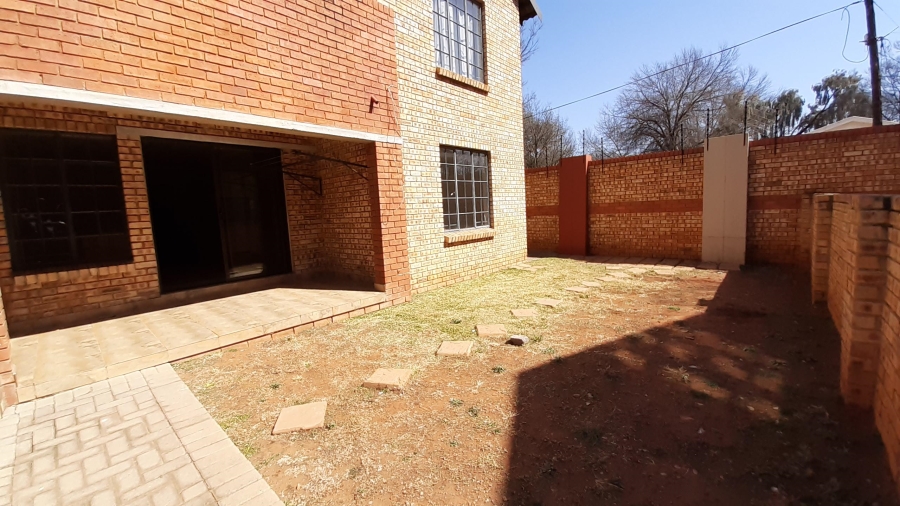 2 Bedroom Property for Sale in Meyerton Central Gauteng