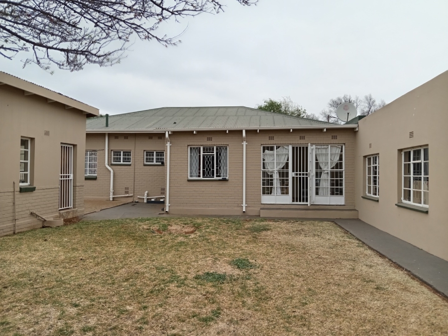 3 Bedroom Property for Sale in Dalview Gauteng