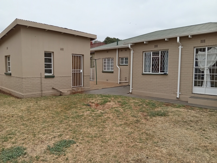 3 Bedroom Property for Sale in Dalview Gauteng