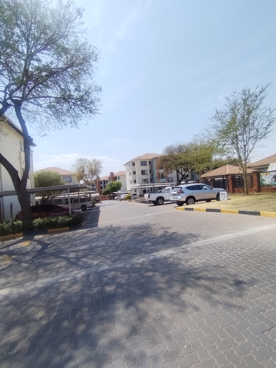 3 Bedroom Property for Sale in Westlake Eco Estate Gauteng