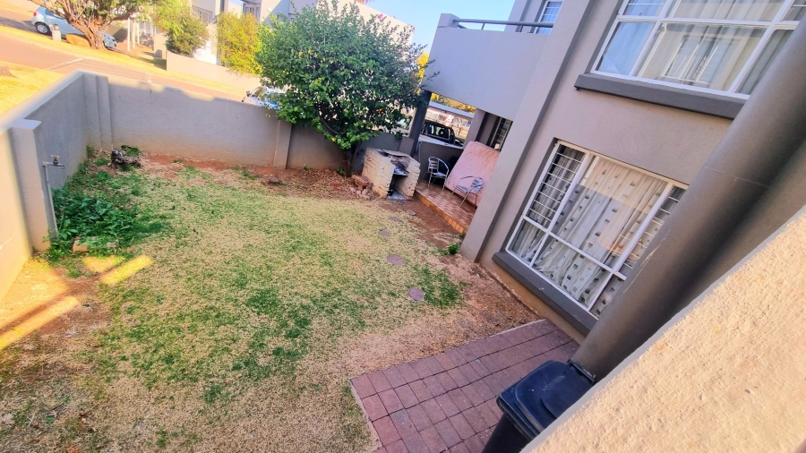 2 Bedroom Property for Sale in Halfway Gardens Gauteng