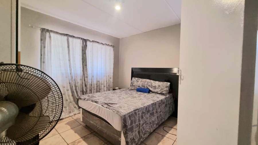 2 Bedroom Property for Sale in Halfway Gardens Gauteng