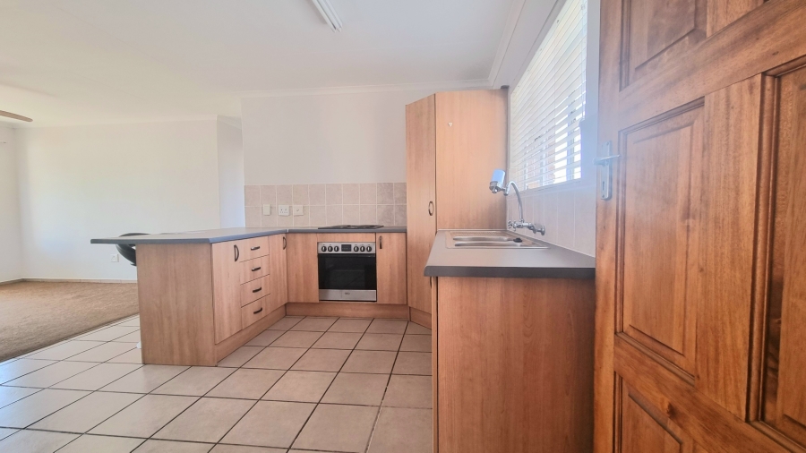 2 Bedroom Property for Sale in Erand Gardens Gauteng