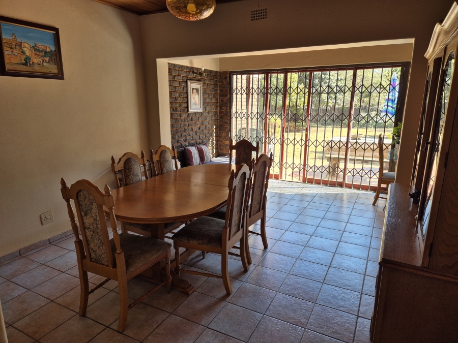 4 Bedroom Property for Sale in Wierda Park Gauteng