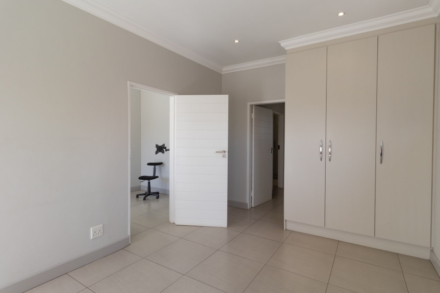 To Let 4 Bedroom Property for Rent in Centurion Golf Estate Gauteng