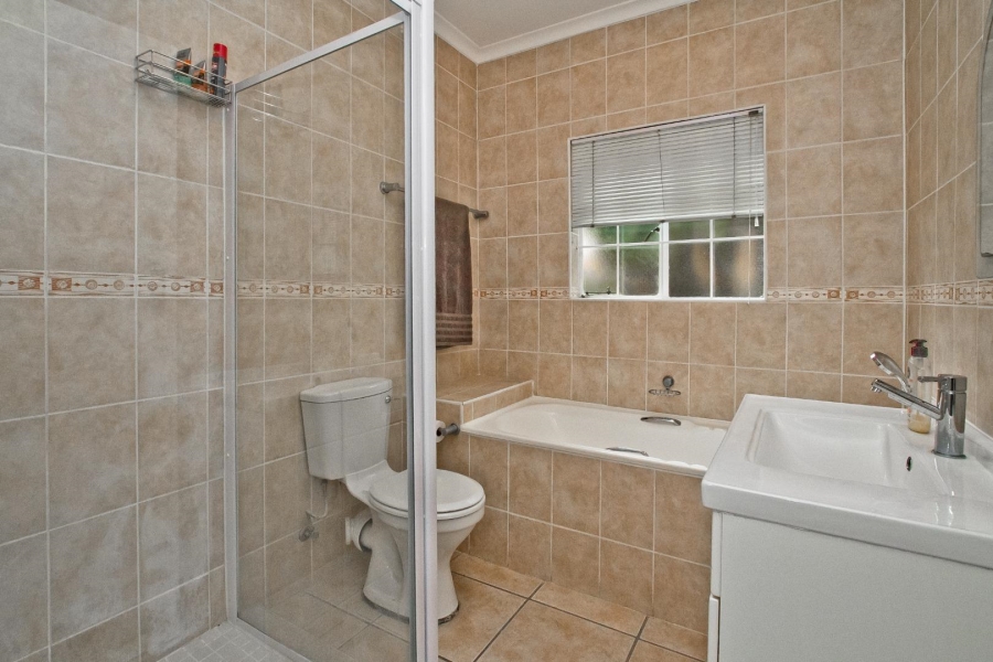 3 Bedroom Property for Sale in North Riding Gauteng