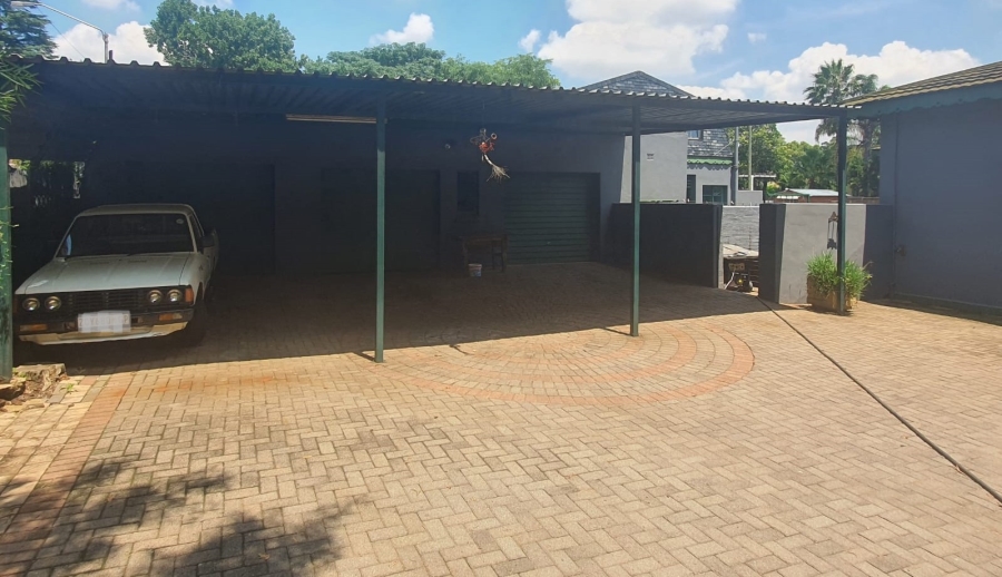 4 Bedroom Property for Sale in Lambton Gauteng