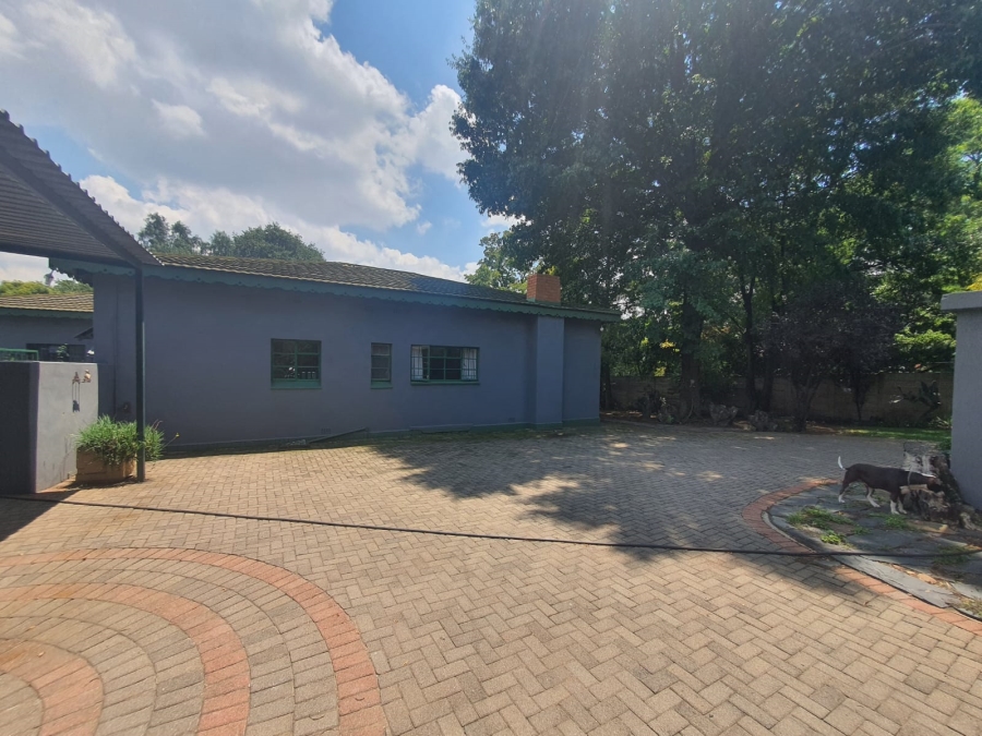 4 Bedroom Property for Sale in Lambton Gauteng