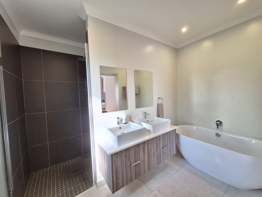 4 Bedroom Property for Sale in Kyalami Gauteng