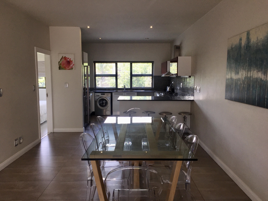 To Let 4 Bedroom Property for Rent in Sandown Gauteng