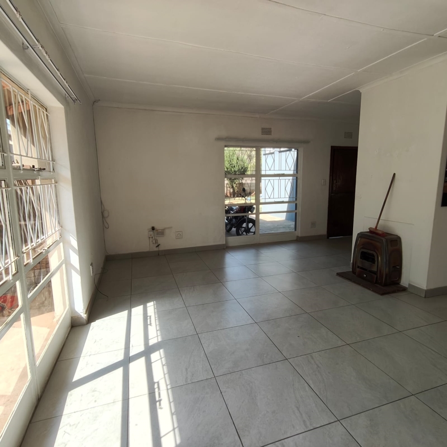 To Let 3 Bedroom Property for Rent in Arcon Park Gauteng