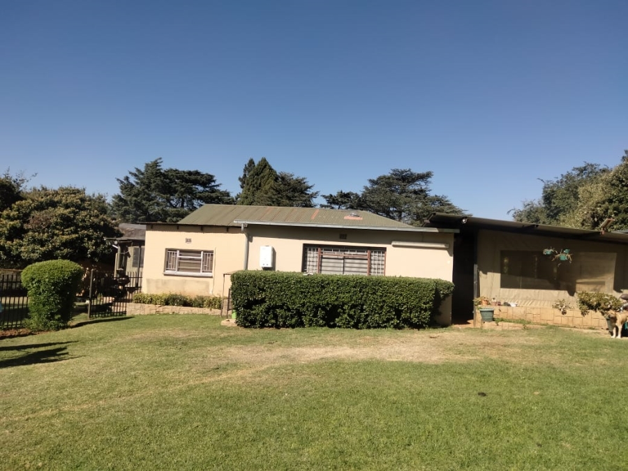 To Let 3 Bedroom Property for Rent in Hekpoort Gauteng