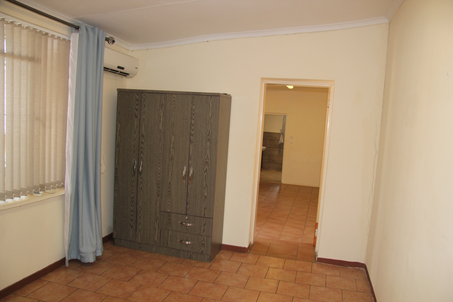 To Let 3 Bedroom Property for Rent in Hekpoort Gauteng