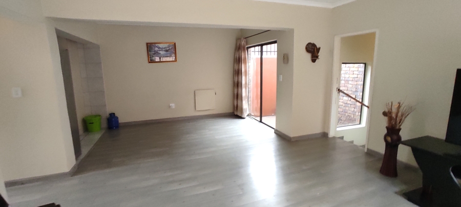 3 Bedroom Property for Sale in Union Gauteng