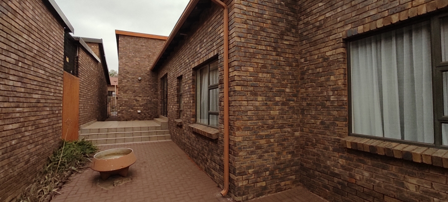 3 Bedroom Property for Sale in Union Gauteng