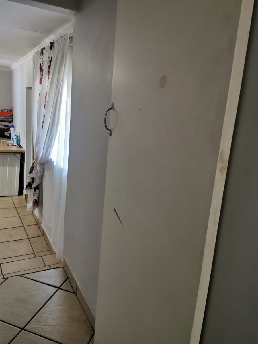 4 Bedroom Property for Sale in Heuweloord Gauteng