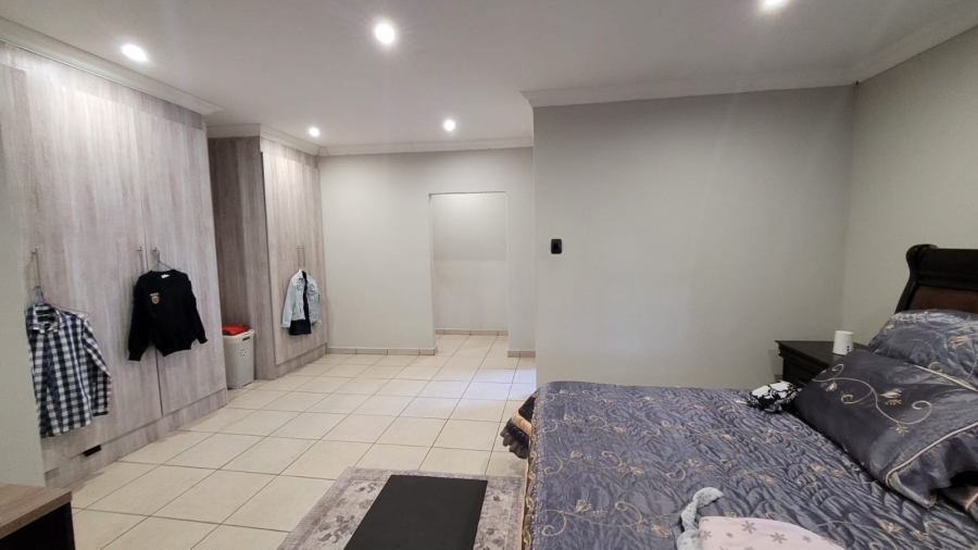 To Let 3 Bedroom Property for Rent in Montana Gauteng