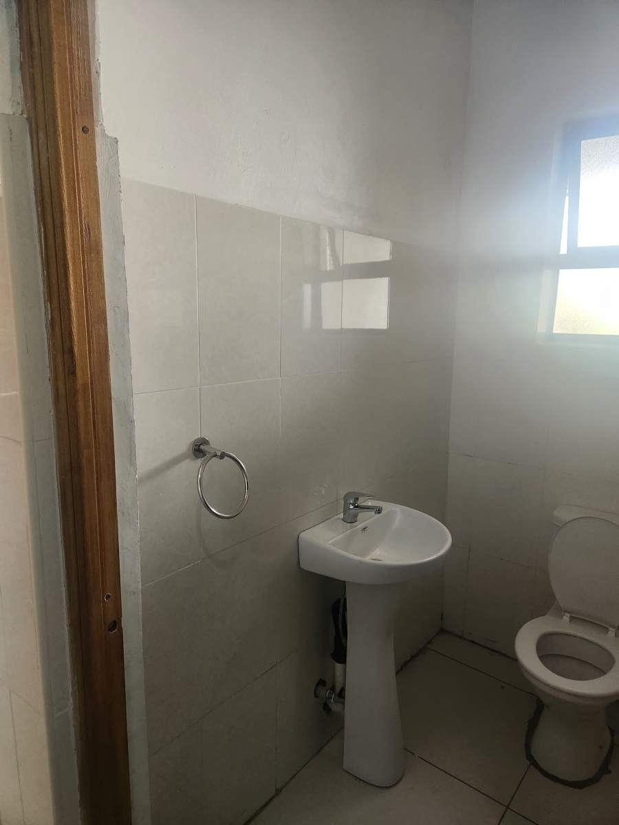 To Let commercial Property for Rent in Halfway House Gauteng