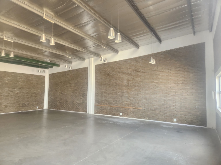 To Let commercial Property for Rent in Halfway House Gauteng