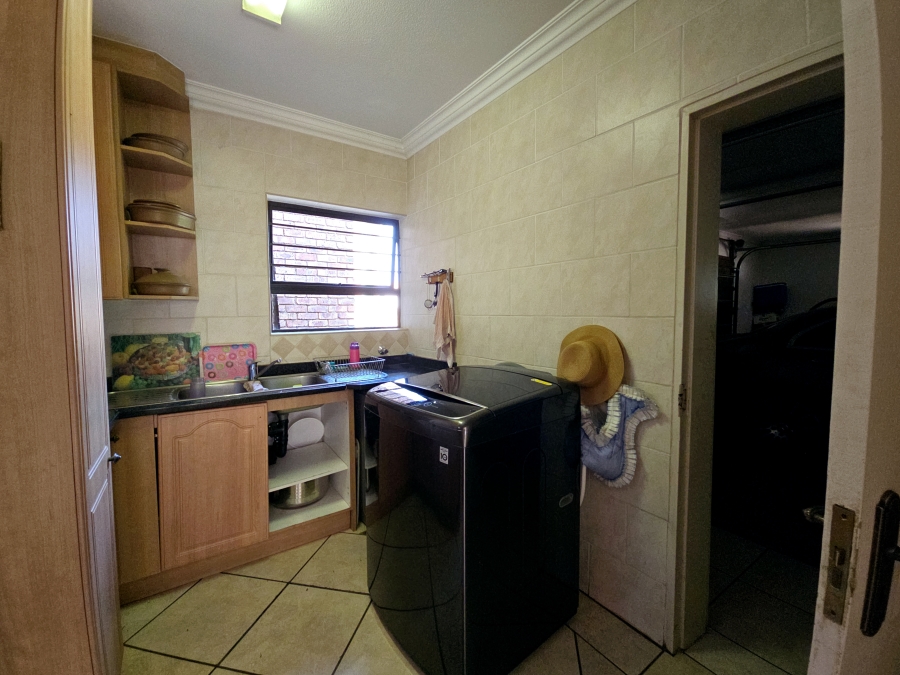 4 Bedroom Property for Sale in Green Acres Estate Gauteng