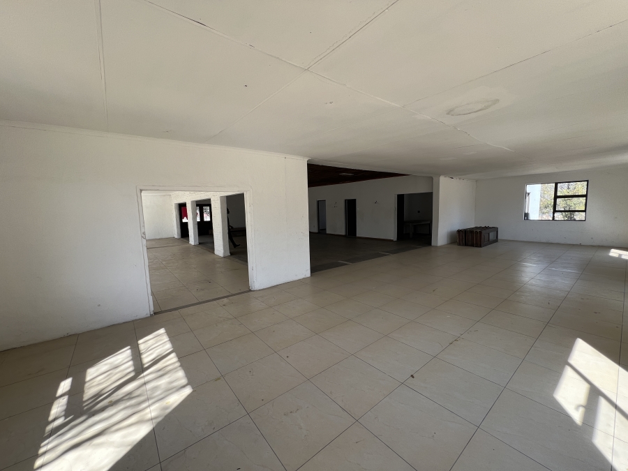 6 Bedroom Property for Sale in President Park Gauteng