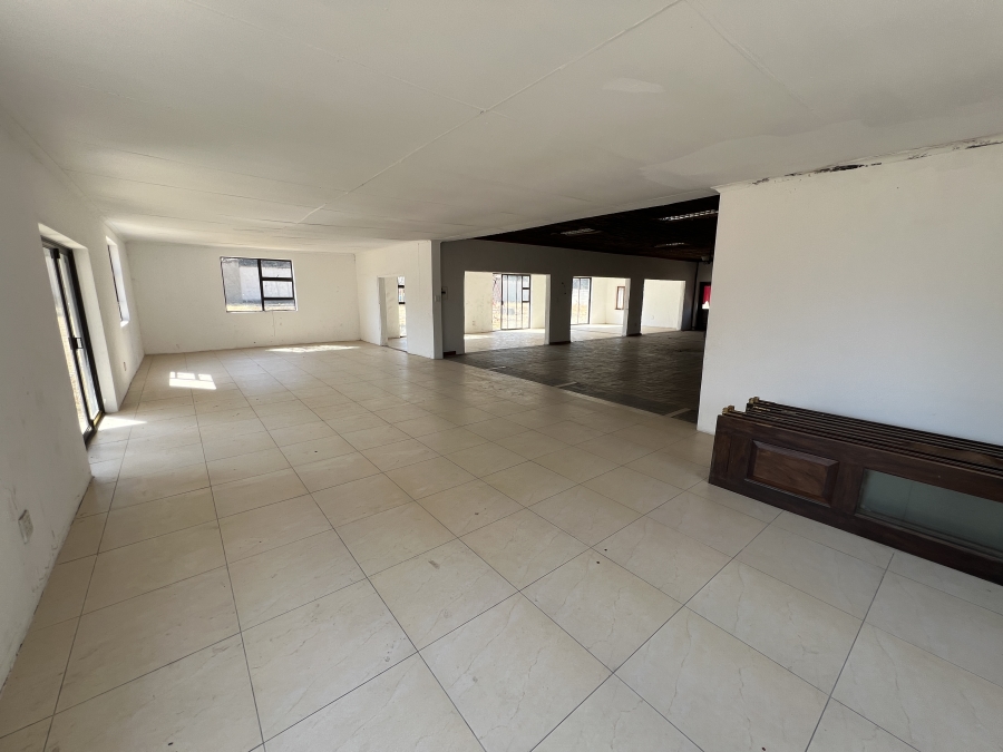 6 Bedroom Property for Sale in President Park Gauteng