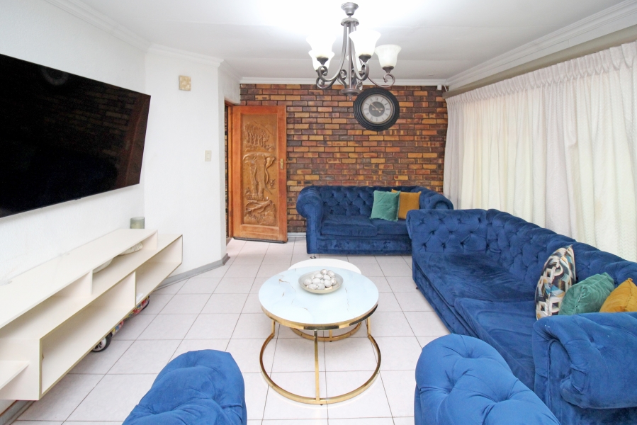 3 Bedroom Property for Sale in Northwold Gauteng