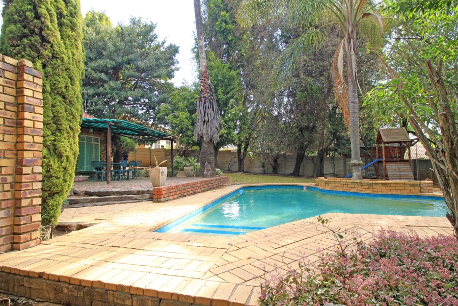 3 Bedroom Property for Sale in Northwold Gauteng