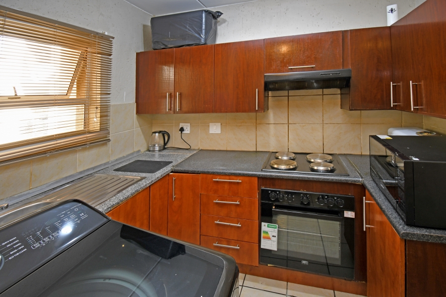 1 Bedroom Property for Sale in Ferndale Gauteng