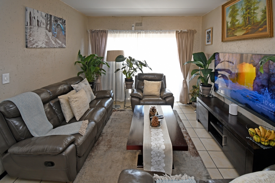 1 Bedroom Property for Sale in Ferndale Gauteng