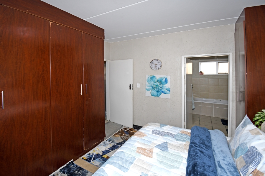 1 Bedroom Property for Sale in Ferndale Gauteng