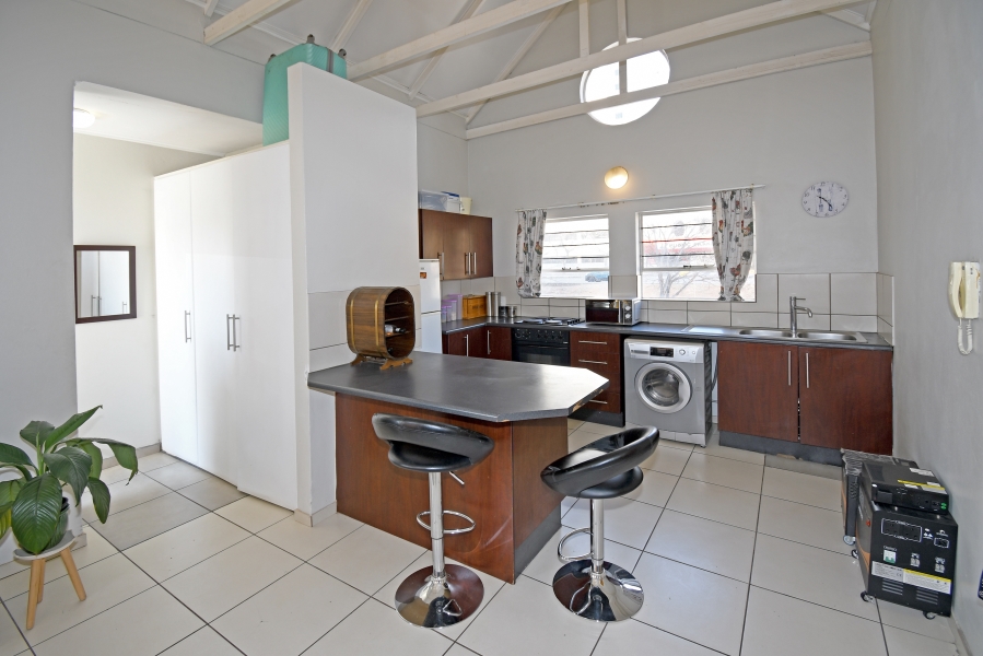 1 Bedroom Property for Sale in Ferndale Gauteng