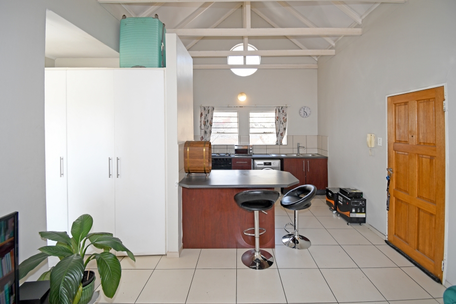 1 Bedroom Property for Sale in Ferndale Gauteng