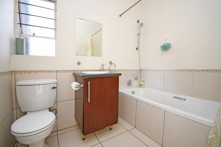 1 Bedroom Property for Sale in Ferndale Gauteng