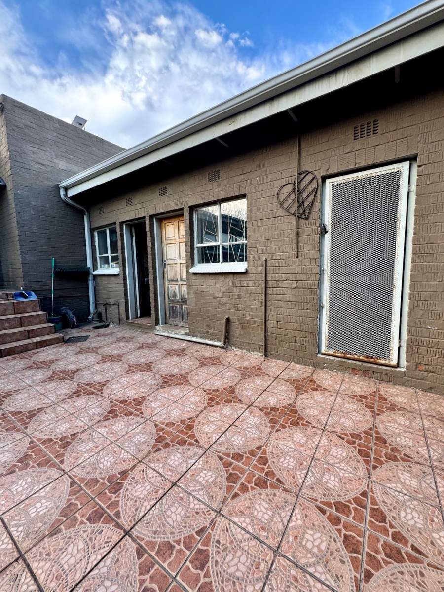 3 Bedroom Property for Sale in Vanderbijlpark SW 5 Gauteng