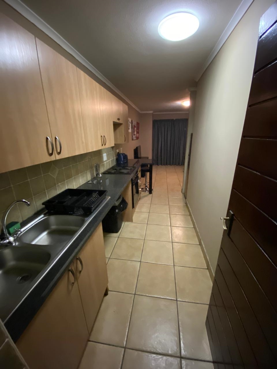 To Let 2 Bedroom Property for Rent in Castleview Gauteng