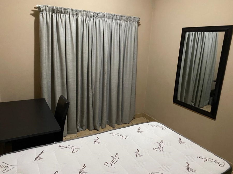 To Let 2 Bedroom Property for Rent in Castleview Gauteng