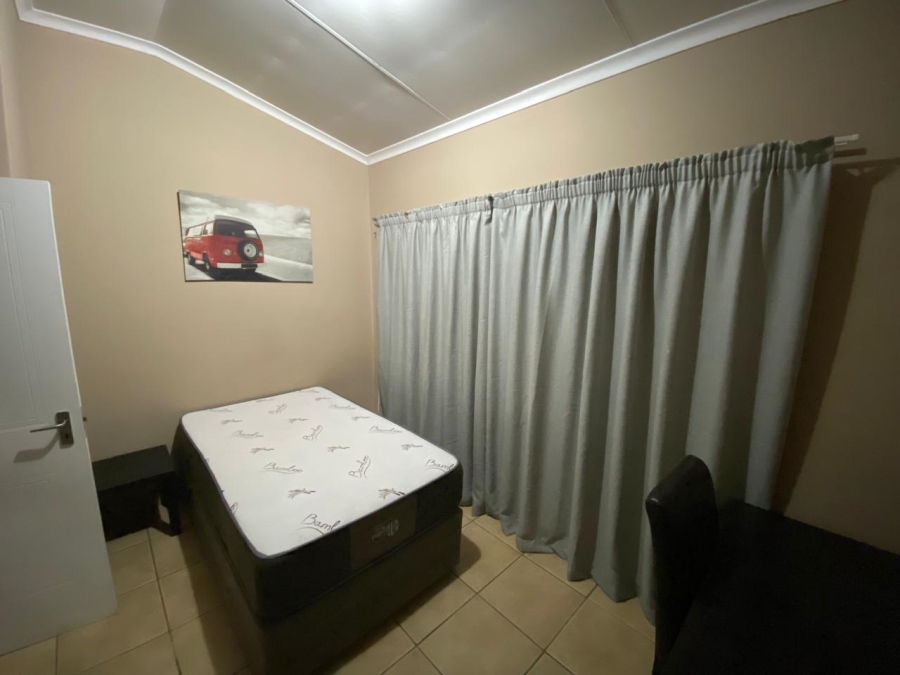 To Let 2 Bedroom Property for Rent in Castleview Gauteng