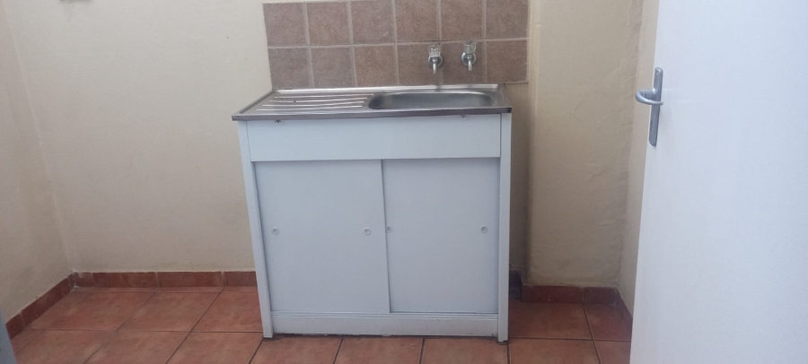 To Let commercial Property for Rent in Benoni Central Gauteng