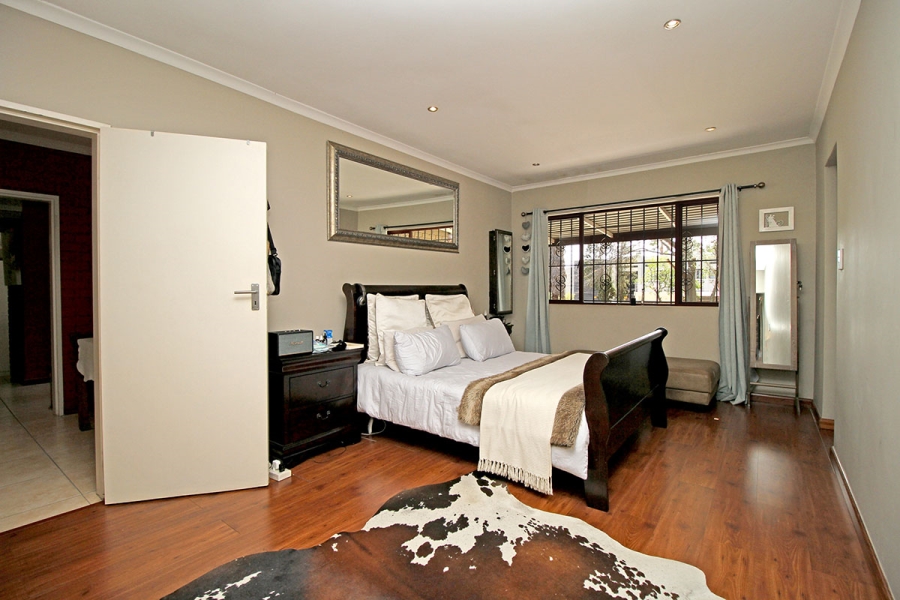 3 Bedroom Property for Sale in Strathavon Gauteng