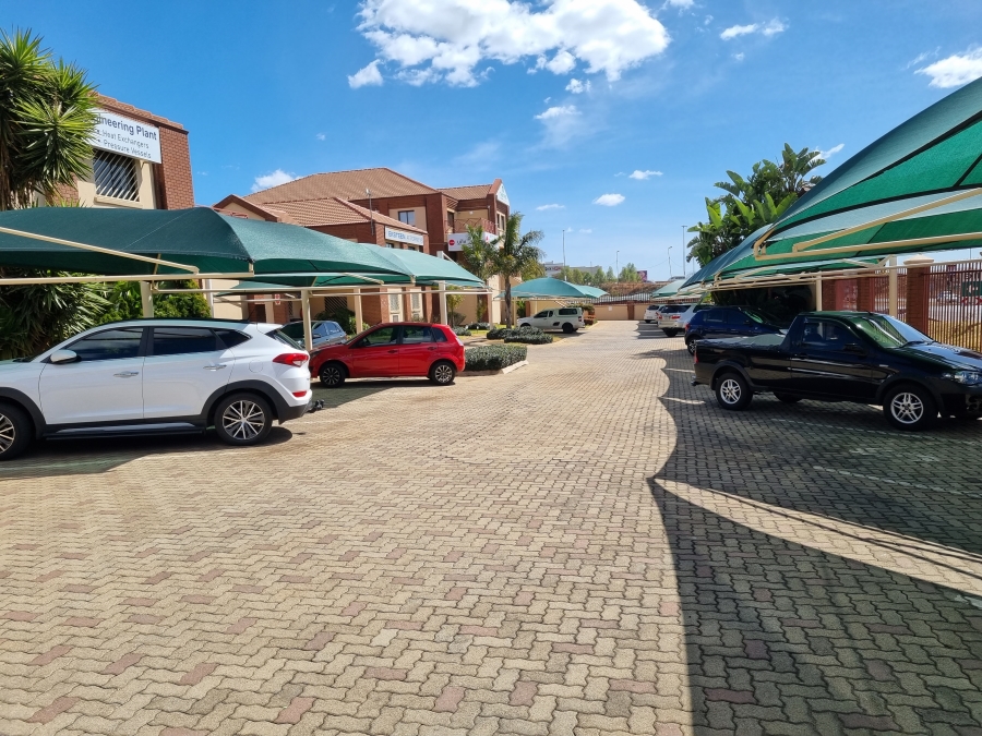 To Let commercial Property for Rent in Allens Nek Gauteng