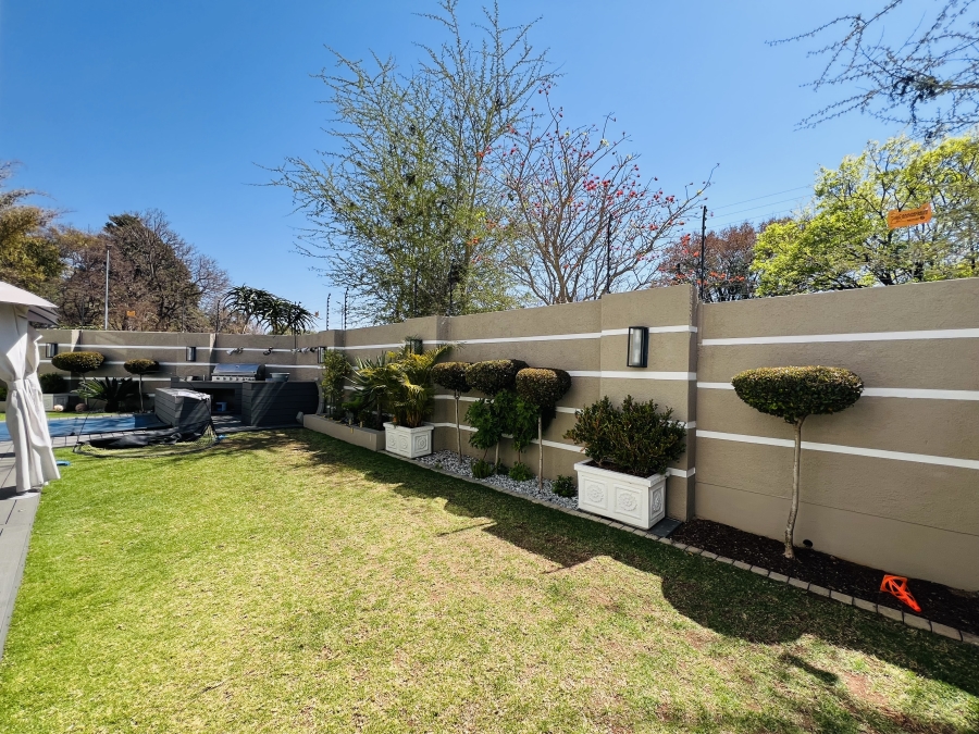 4 Bedroom Property for Sale in Morningside Gauteng