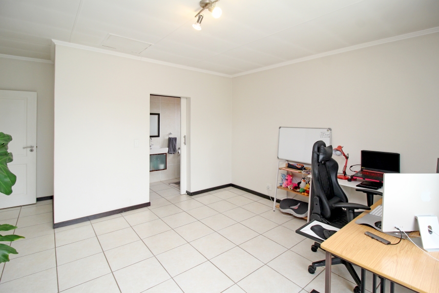 3 Bedroom Property for Sale in Paulshof Gauteng