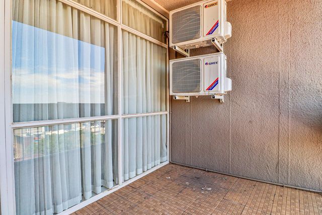 1 Bedroom Property for Sale in Braamfontein Gauteng