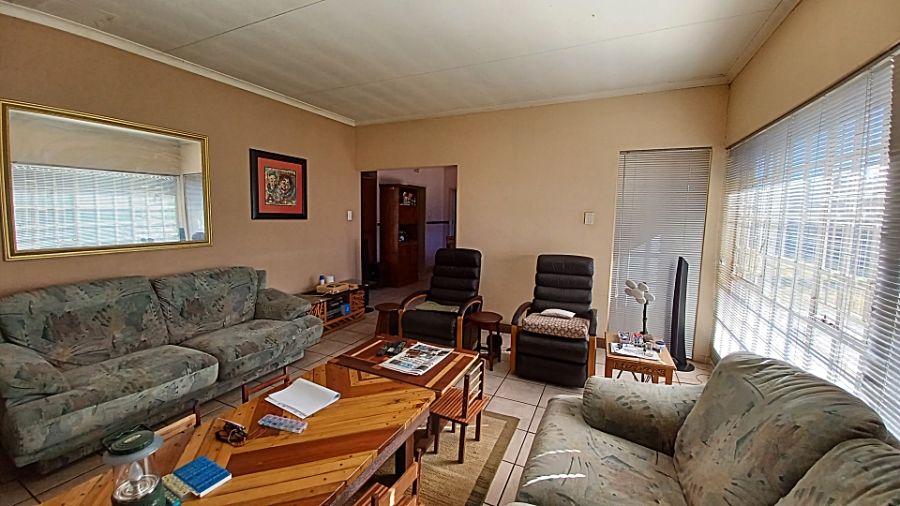 3 Bedroom Property for Sale in Vanderbijlpark SE 6 Gauteng