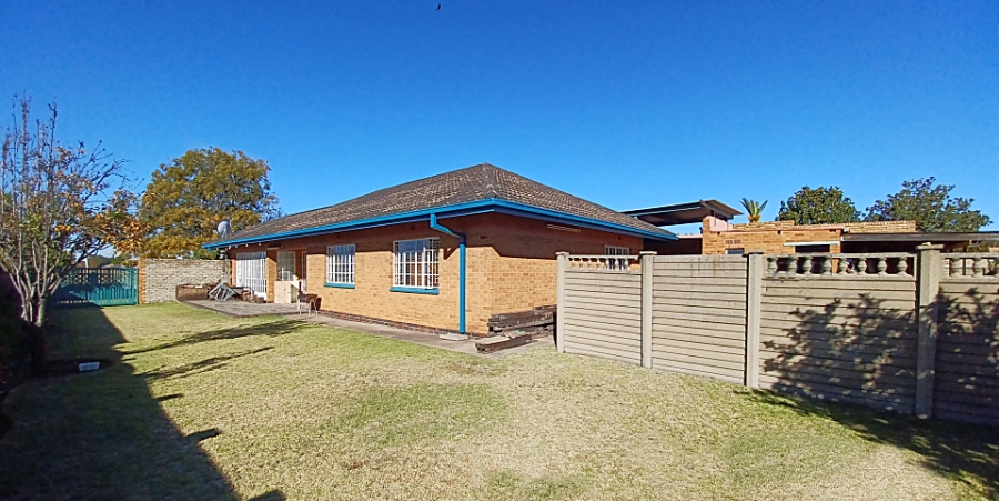 3 Bedroom Property for Sale in Vanderbijlpark SE 6 Gauteng