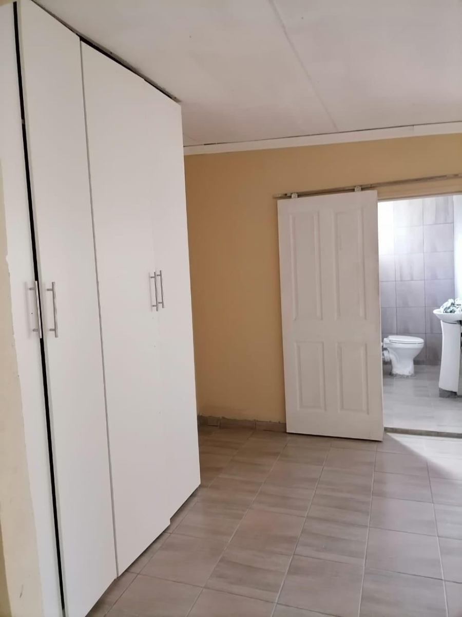 3 Bedroom Property for Sale in Vanderbijlpark CW 5 Gauteng