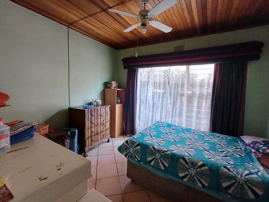 6 Bedroom Property for Sale in Dan Pienaarville Gauteng